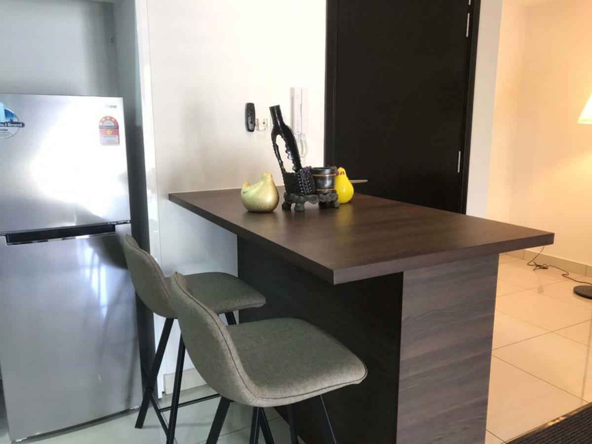 Almas Puteri Harbour Apartment Nusajaya  Exterior photo