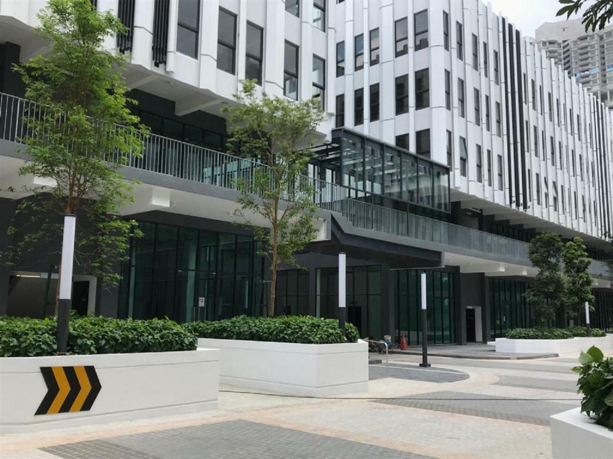 Almas Puteri Harbour Apartment Nusajaya  Exterior photo
